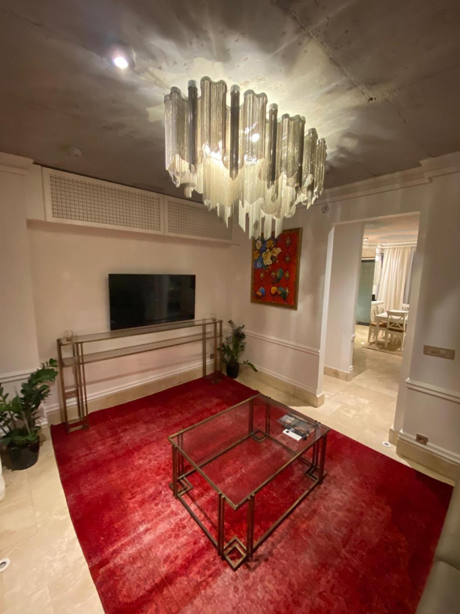 Ab Residences- Private Independent Apartament *